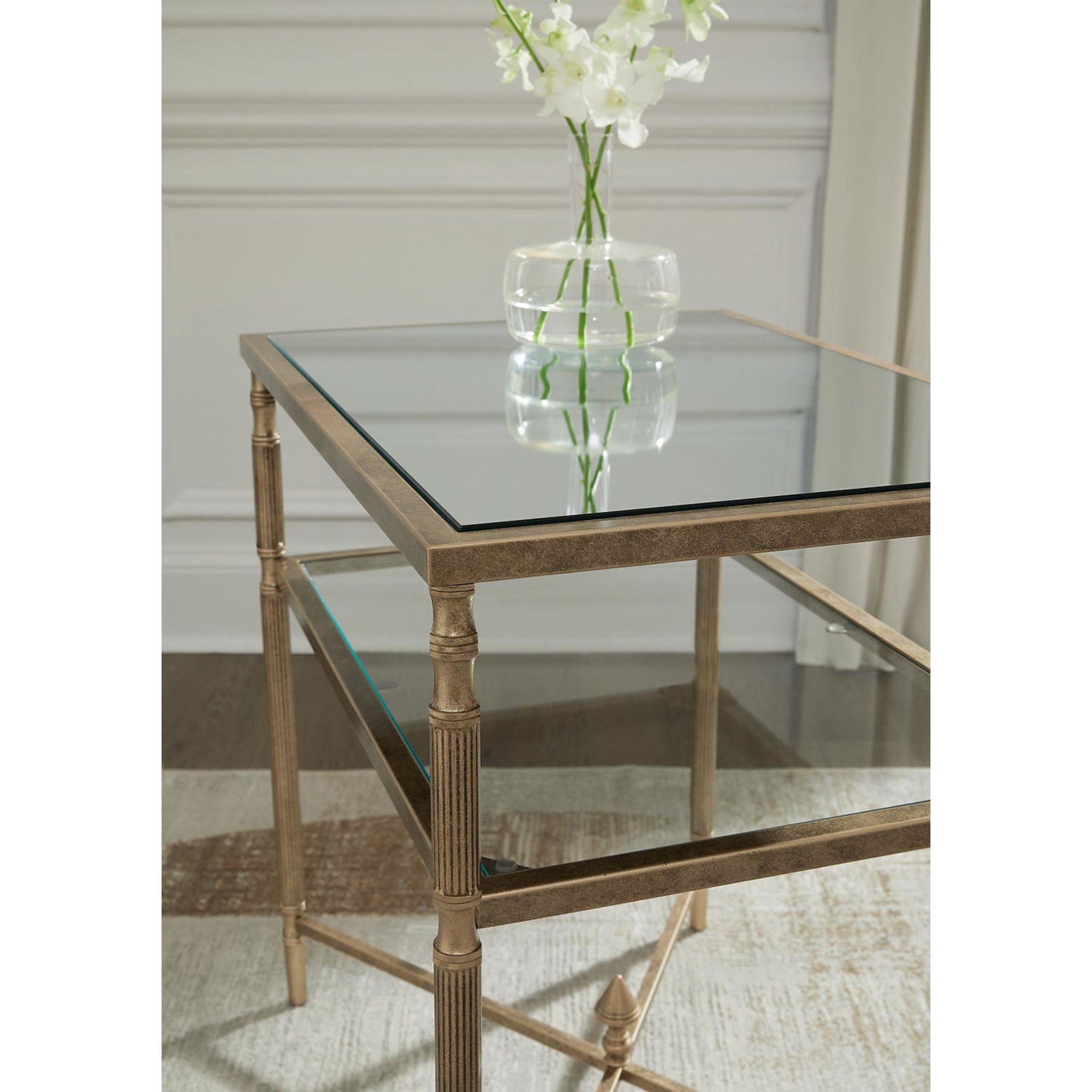 Table d'appoint Cloverty - Finition or vieilli